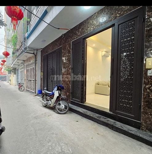 CĂN HOA HẬU PHỐ CHÙA QUỲNH, HAI BÀ TRƯNG, 37M2, 5 TẦNG THANG MÁY, CĂN 
