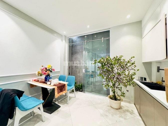 bán nhà ở Phố Nguyễn Thị Định, cầu giấy, 66m2 6 tầng giá 7.2 tỷ 