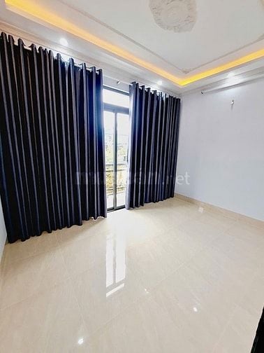 Nhà gần chợ Gò Xoài xe hơi ngủ trong nhà