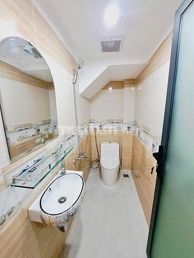 Nhà gần chợ Gò Xoài xe hơi ngủ trong nhà