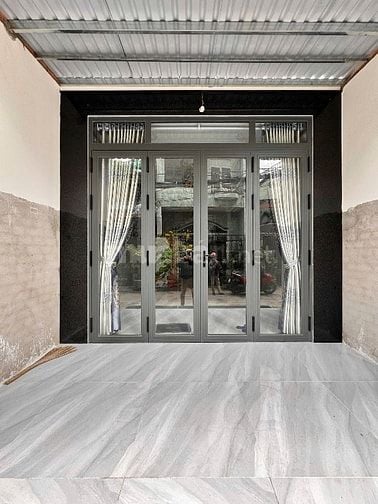 Nhà gần chợ Gò Xoài xe hơi ngủ trong nhà