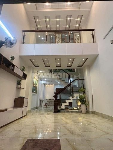 Có sẵn hd thuê 13tr/ tháng| Nhà hẻm 5m đ Ng. Cửu Vân giá 2 tỷ 090 tr