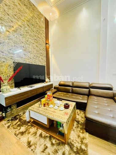 Nhà Đẹp Gần Phố, Bạch Mai, Hai Bà Trưng 37m, 3 tầng, mt 3.5m, 8.3 tỷ