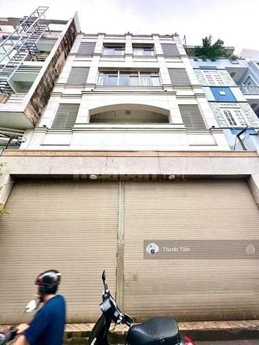 Căn hộ dịch vụ 8x10m. 5 tầng thang máy, gần mặt tiền.Thu nhập 120tr/th