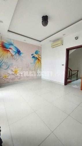 CHO THUÊ NHÀ MẶT TIỀN BÌNH GIÃ P13 TÂN BÌNH.DT 5X16M, 1 TRỆT 3 LẦU