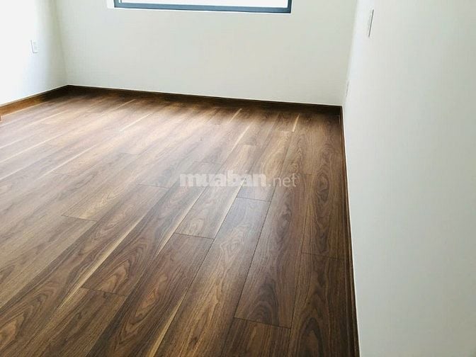 Căn hộ độc quyền tầng cao view hồ bơi hướng cầu Phú mỹ