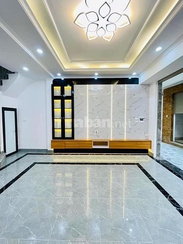 Chính chủ cần bán nhà xây mới 5 tầng tại phố Dường Văn Bé, DT 35m giá: