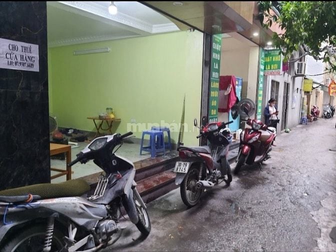 MẶT NGÕ THÔNG THOÁNG - KHU VỰC DÂN CƯ ĐÔNG ĐÚC - KINH DOANH TỐT