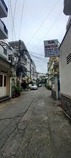 Bán biệt thự đường Nguyễn Chí Thanh Quận 5 (8x18m) 3 tầng, thang máy, 