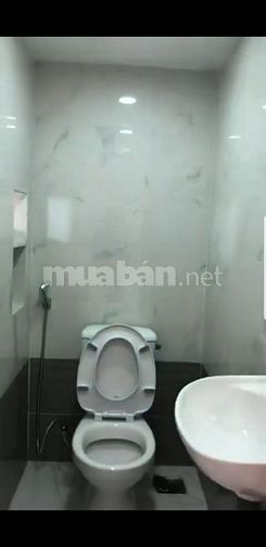 CHÍNH CHỦ CẦN BÁN GẤP NHÀ HẺM XE HƠI