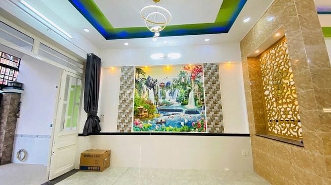 Bán Villa Mini Xinh 6 x 16M Sát chợ Bà Điểm Hóc Môn