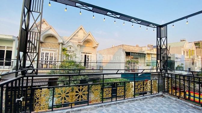 Bán Villa Mini Xinh 6 x 16M Sát chợ Bà Điểm Hóc Môn