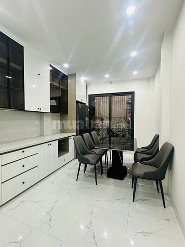 - NHÀ 2 THOÁNG - THANG MÁY NHẬP KHẨU - FULL NỘI THẤT - Ở SƯỚNG - 6TẦNG