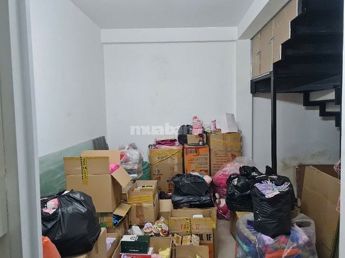 Sang mặt bằng shop đã decor kd phụ kiện, mỹ phẩm, quần áo, gấu bông