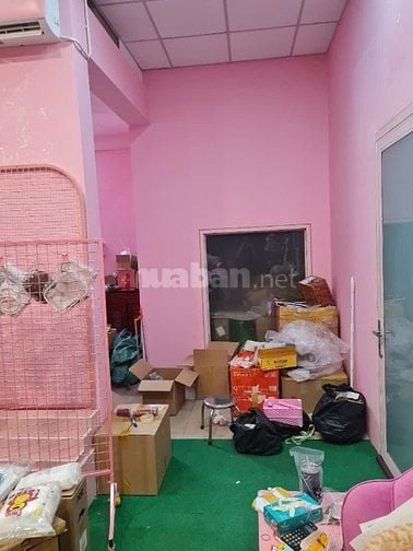 Sang mặt bằng shop đã decor kd phụ kiện, mỹ phẩm, quần áo, gấu bông