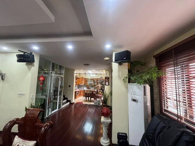 Bán nhà Bằng Liệt,oto tránh, lô góc,5 tầng đẹp xây full 113m, 26.5 tỷ