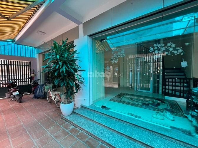 Bán nhà Bằng Liệt,oto tránh, lô góc,5 tầng đẹp xây full 113m, 26.5 tỷ