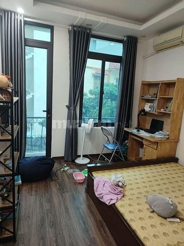 NHÀ ĐẸP 6TỶ HƠN -NGÕ 59 MỄ TRÌ 40M2 5 TẦNG -60M RA Ô TÔ GẦN TRƯỜNG LOM