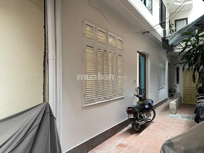 Bán nhà khu biệt thự Hàng Chuối, 50m3x 4 tầng xây mới, MT 10.8m