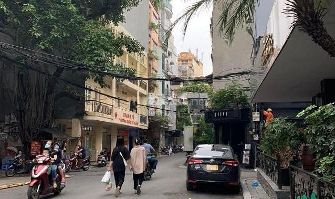 BÁN NHÀ C4 56M2 - 8,3 TỶ - LÔ GÓC 3 THOÁNG - TÔN ĐỨC THẮNG - HÀ NỘI