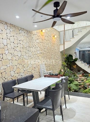 CHỦ CẦN BÁN GẤP!  NHÀ 4 TẦNG VỪA MỚI XÂY! Giá 13.3ty