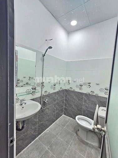 Nhà hẻm xe hơi Phạm Hữu Lầu sát Q7 