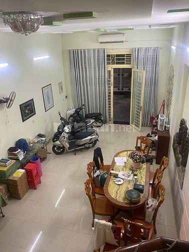 Nhà chung hẻm cơ quan Quân Đội, 11 Tỷ, DT 5x22m, Trần Trọng Cung. 