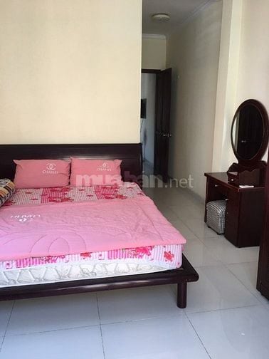 Sang căn hộ dv Ngay Ngã Tư Phú Nhuận