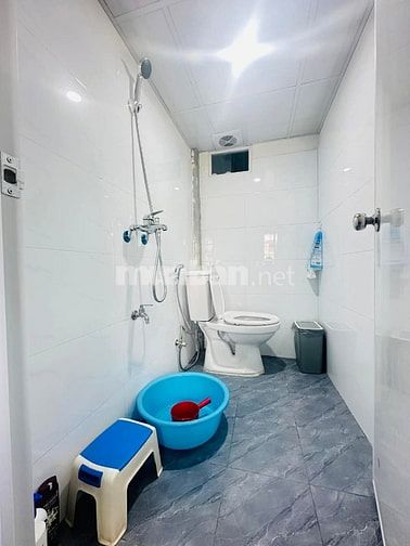 Bán nhà tập thể T2+3, phố Nguyễn An Ninh 80m2, sổ đỏ riêng 26m, 2P ngủ
