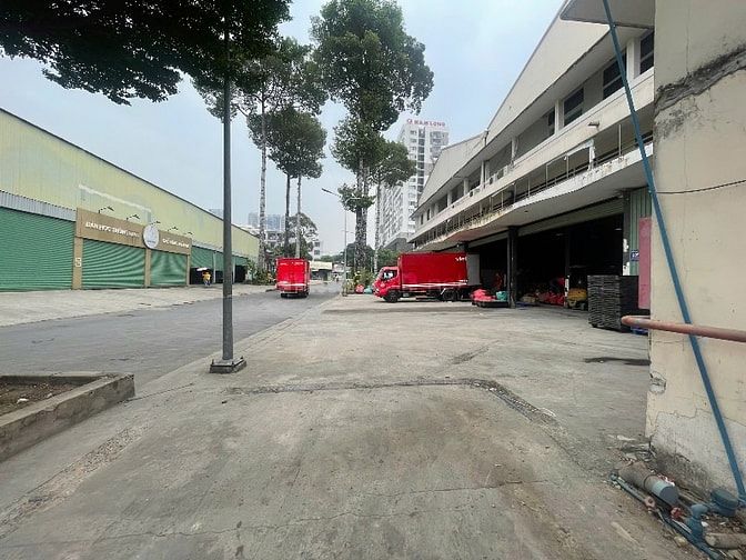 Cho thuê kho xưởng dg đào trinh nhất , Linh Tây Thủ Đức DT 1000m2 90tr