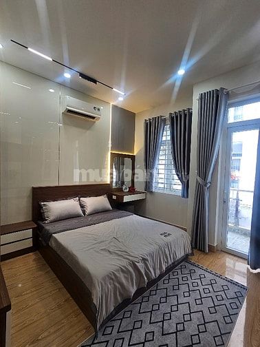 BÁN NHÀ ĐẸP LUNG LINH THANG MÁY  FULL NỘI THẤT CAO CẤP  PHẠM VĂN CHIÊU