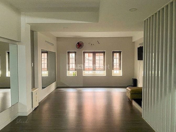 NHÀ 6 TẦNG HXH 80M2 có GARA Ô TÔ - CỘNG HÒA, P13,TÂN BÌNH nhỉnh 13 TỶ