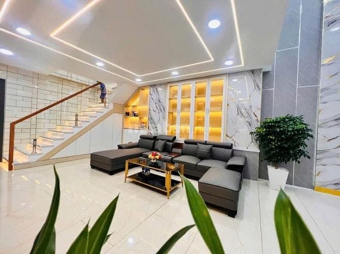Nhà Siêu Đẹp Đường Trước Cửa 10m Ngay Tại Thạnh Lộc