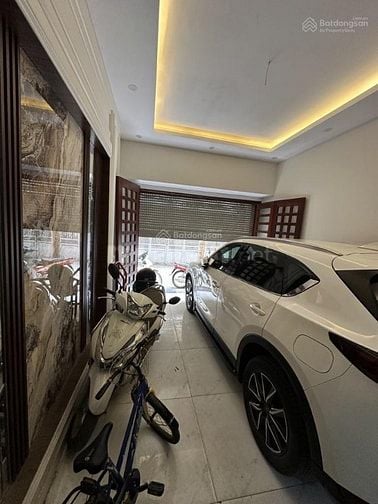 bán nhà PLQĐ ngõ 93 Vương Thừa VũDTSĐ50/60T2 ,6T,MT4 ngõ 5m giá17,5 TỶ
