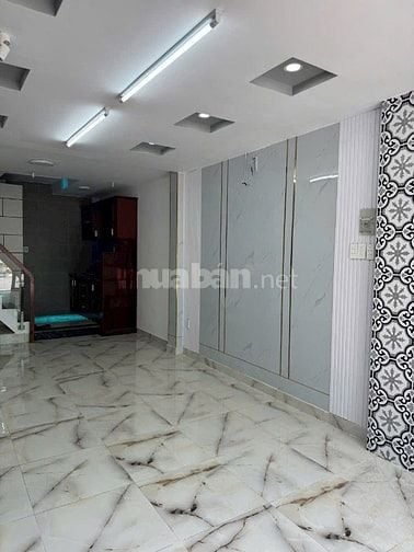 Cho thuê nhà 3,8X10m 1trệt 2lầu Đ.Thúc Liêng. p4-Q8