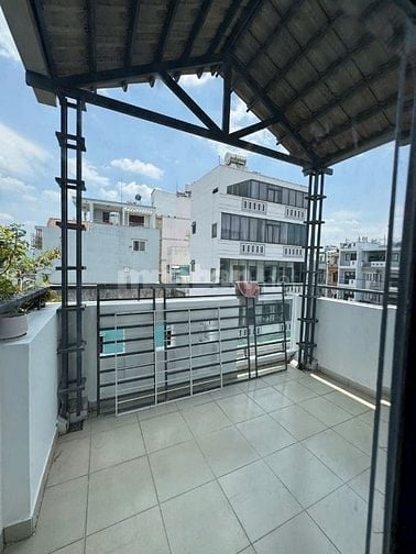 Cho thuê nhà 3,8X10m 1trệt 2lầu Đ.Thúc Liêng. p4-Q8