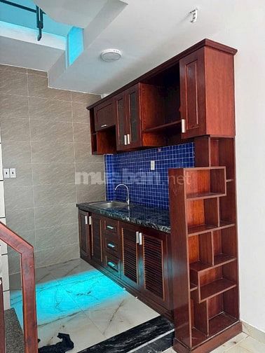 Cho thuê nhà 3,8X10m 1trệt 2lầu Đ.Thúc Liêng. p4-Q8