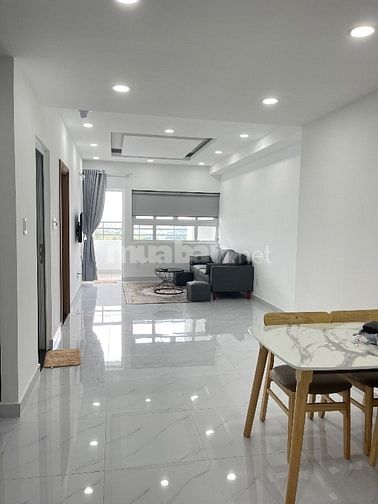Cho thuê căn hộ chung cư mới nhận, full nội thất