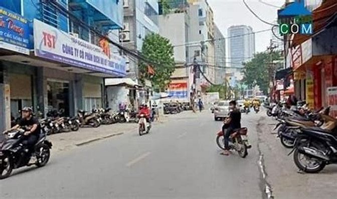 Bán nhà mặt Phố Vương Thừa Vũ diện tích 160m² MT 9m, lô góc 3 th
