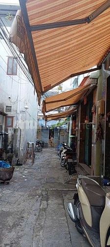 Bán gấp  nhà 1/ hẻm 3m P.16 Quận 11 giá 4.5 tỷ