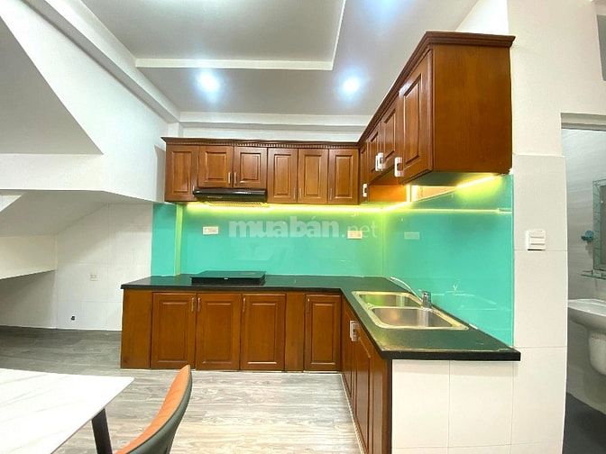 Nhà đường 5m Thông Bùi Quang Là F12 GV. 3.5x14 Trệt 2 lầu sân thượng