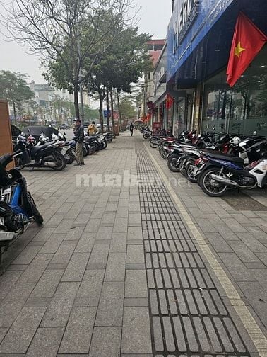 BÁN NHÀ SIÊU PHẨM 2 MẶT PHỐ - Ô CHỢ DỪA VÀ ĐÔNG CÁC –120M2 – CHỈ 85 TỶ