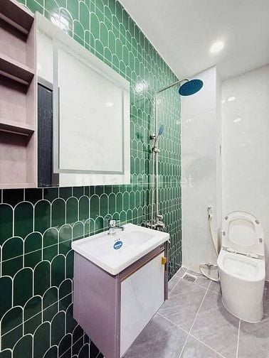 2TỶ360  Cần Bán Gấp Căn Nhà  Y Như Trong Hình 