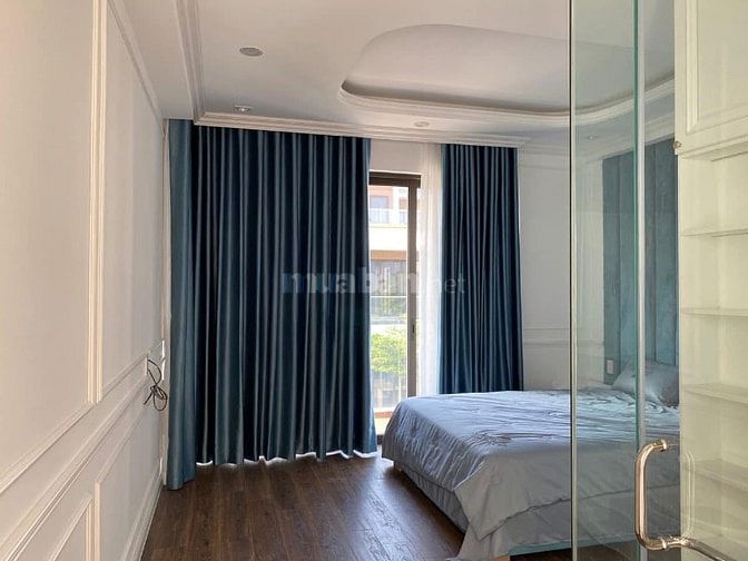 Cần bán nhà biệt thự song lập, nội thất cao cấp 200m2, Swan bay