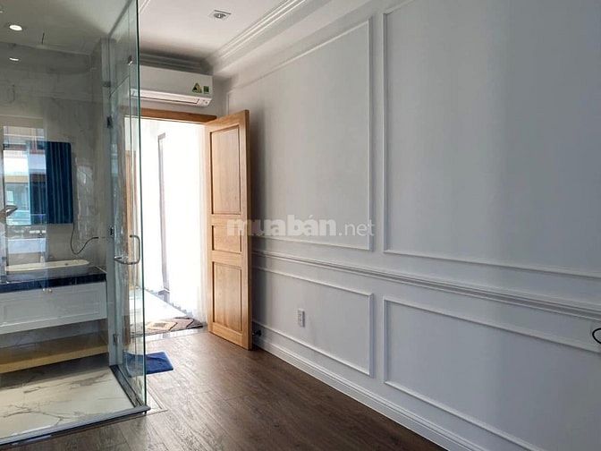 Cần bán nhà biệt thự song lập, nội thất cao cấp 200m2, Swan bay