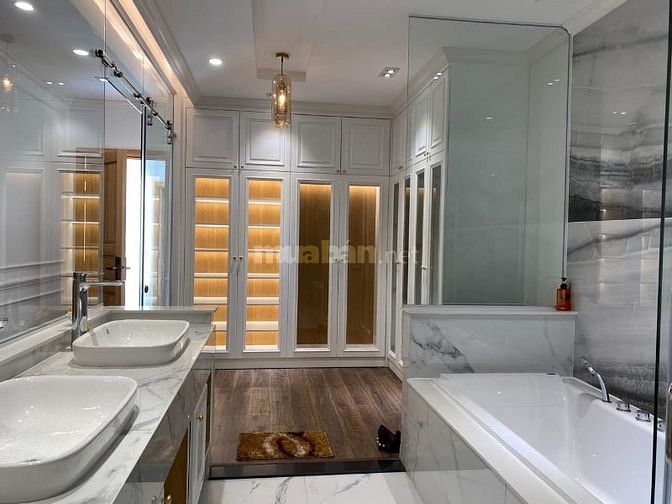 Cần bán nhà biệt thự song lập, nội thất cao cấp 200m2, Swan bay