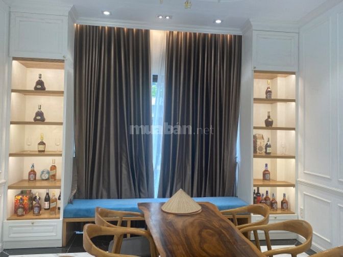 Cần bán nhà biệt thự song lập, nội thất cao cấp 200m2, Swan bay