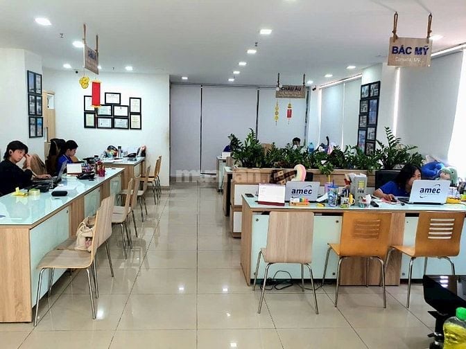 Cho thuê Shophouse góc 2MT Nguyễn Phúc Nguyên tiện làm vp, kinh doanh