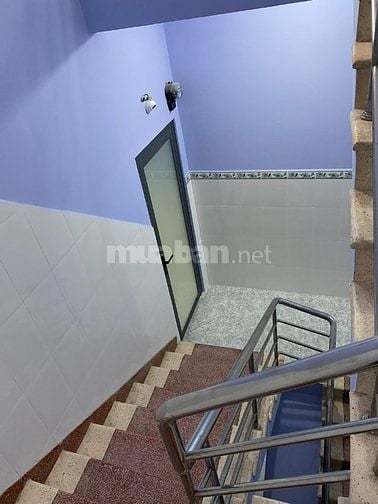 Bán CHDV 12 phòng HXH XVNT, p.25. DT: 117m2 giá chỉ nhỉnh 100tr/m2.