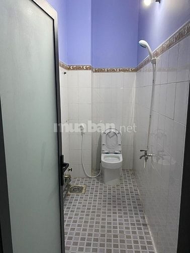Bán CHDV 12 phòng HXH XVNT, p.25. DT: 117m2 giá chỉ nhỉnh 100tr/m2.